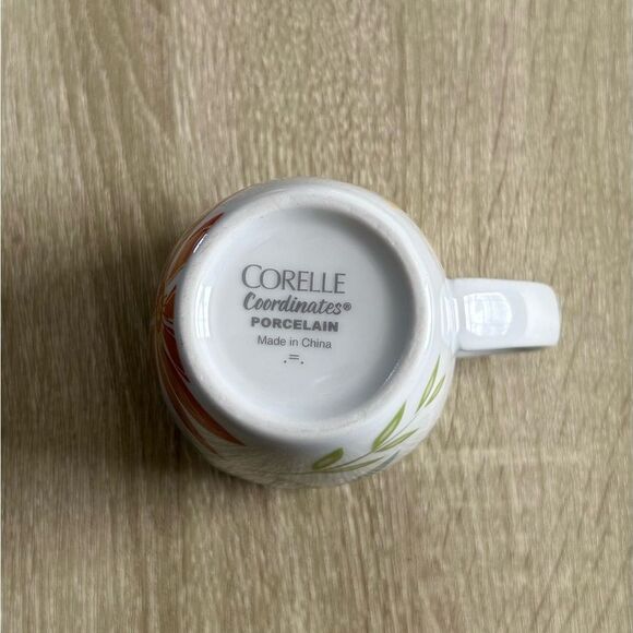 PREOWNED … CORELLE COORDINATES “Porcelain” Mug - Picture 4 of 4